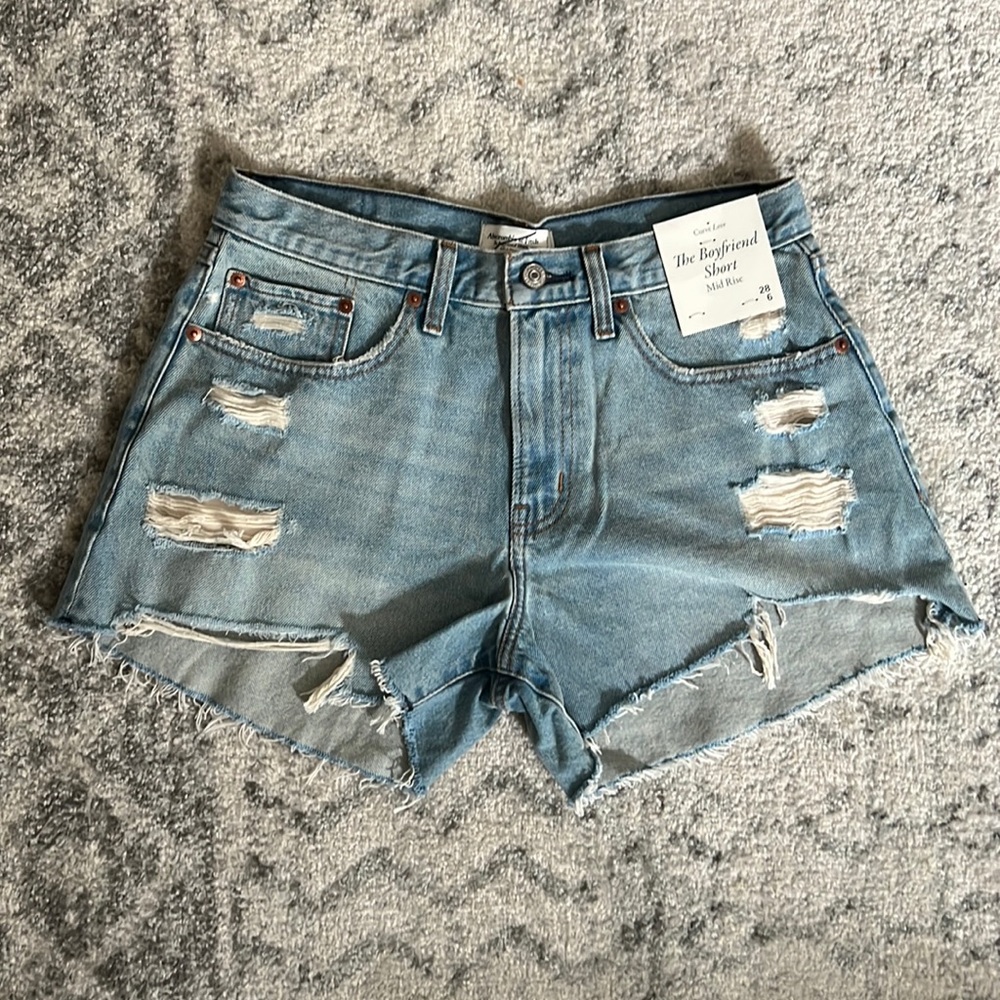 Abercrombie and Fitch Curve Love Mid rise Boyfriend shorts